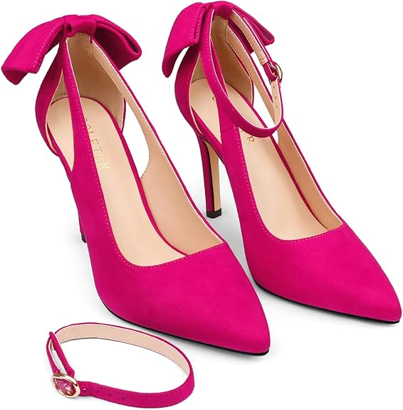 Noiréa™ Elegante Pumps